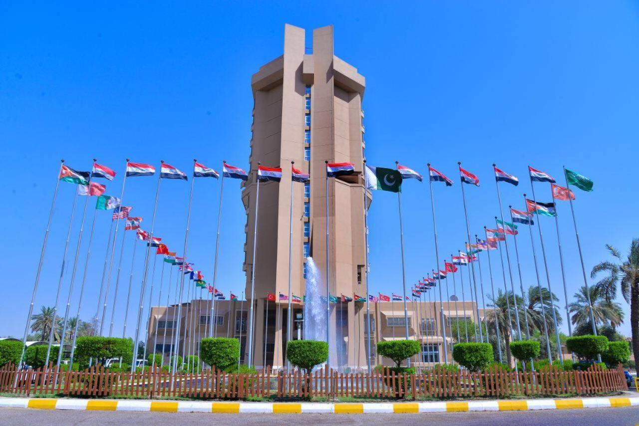 Almansour Hotel Baghdad Exterior photo