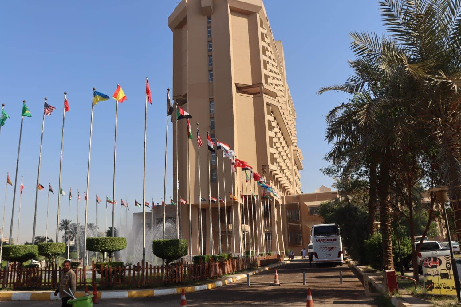 Almansour Hotel Baghdad Exterior photo